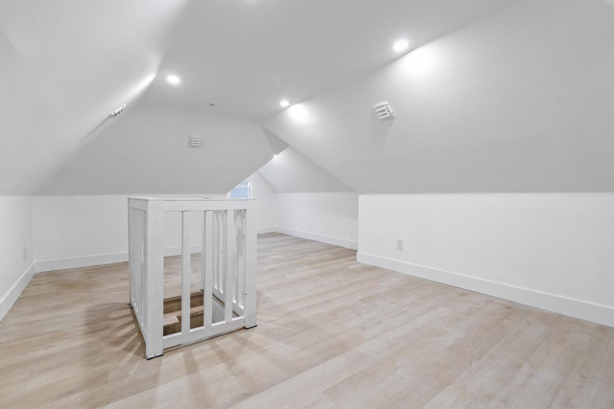 Modern Kitsilano 2 Bedroom Home With A Hot Tub Vancouver Exteriör bild