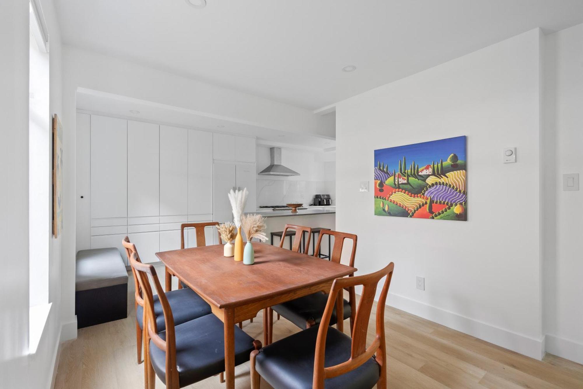 Modern Kitsilano 2 Bedroom Home With A Hot Tub Vancouver Exteriör bild